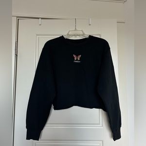 cropped hollister sweatshirt